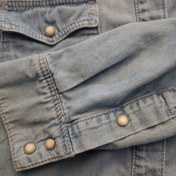 Panic! At the Disco One-of-a-Kind Moto Custom MadAndie Western Denim Shirt - Picture 5 of 7